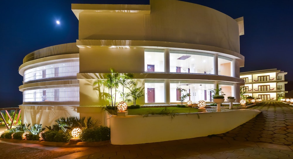 Park Regis Goa 5/69