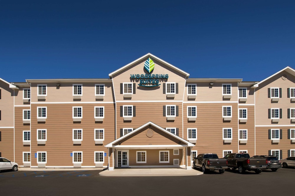 WoodSpring Suites Hobbs 5/36