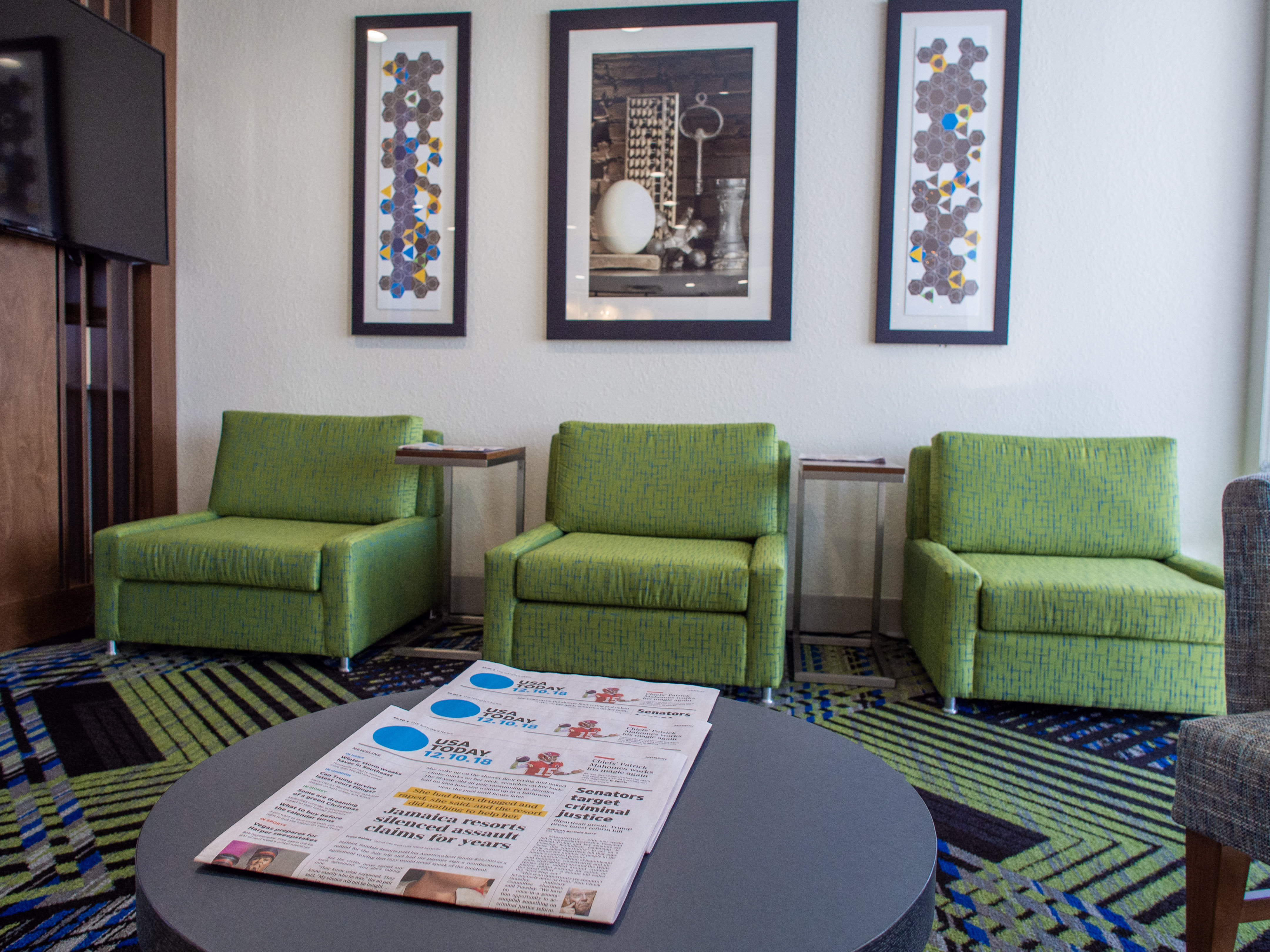 Holiday Inn Express & Suites Oklahoma City Airport 25/36
