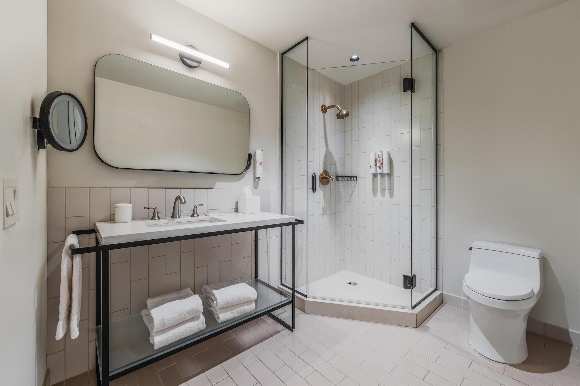 1 Bedroom, Lanai, Suite، Flamingo Resort & Spa Santa Rosa Sonoma, Tapestry by Hilton 4/4