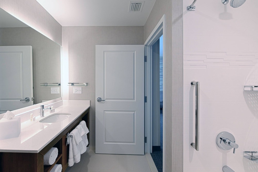 Residence Inn by Marriott Richmond West/Midlothian 12/32