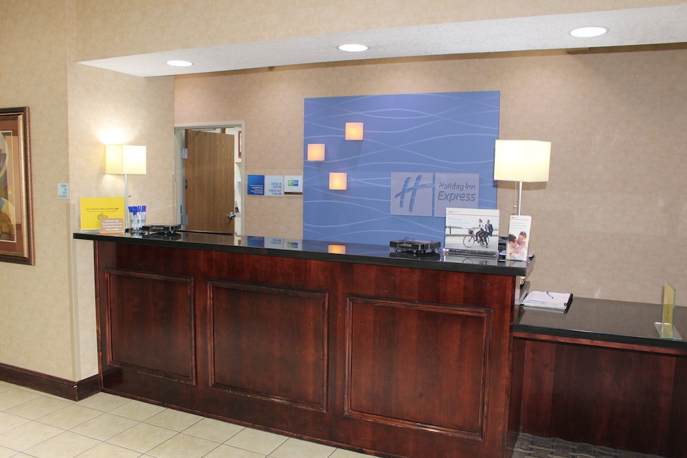Holiday Inn Express & Suites Kansas City-Liberty (Hwy 152), an IHG Hotel 5/74
