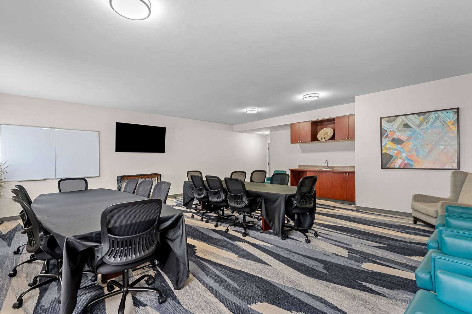 Comfort Suites Denver North - Westminster 17/20