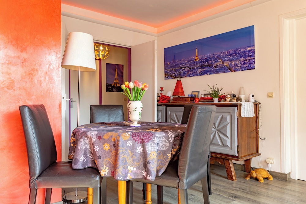 Chambre D'amis 6/44