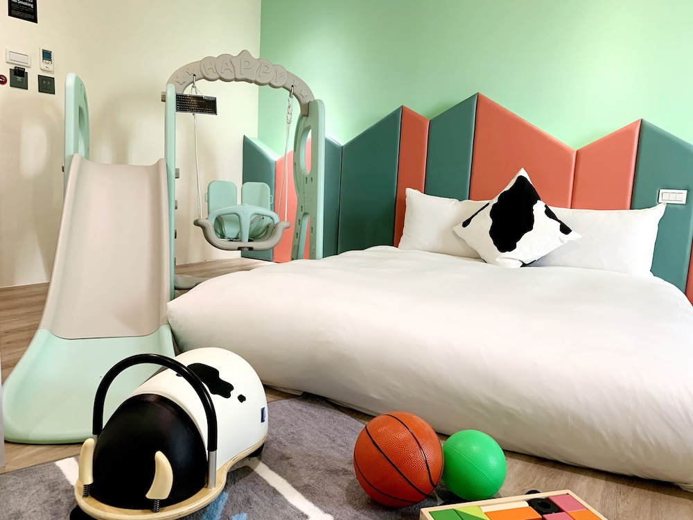 Yeong Chi Business Hotel 40/52