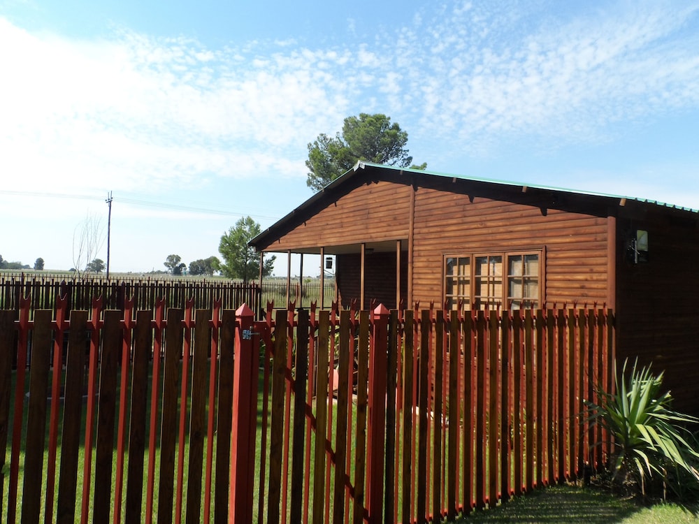 A Cherry Lane Self Catering and B&B 1/50
