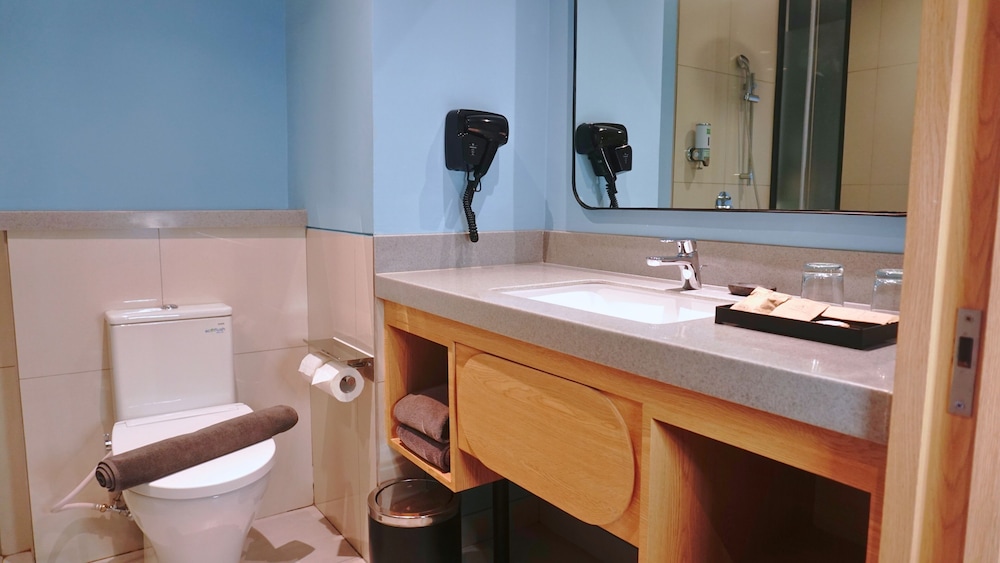 ibis Styles Serpong BSD City 45/49