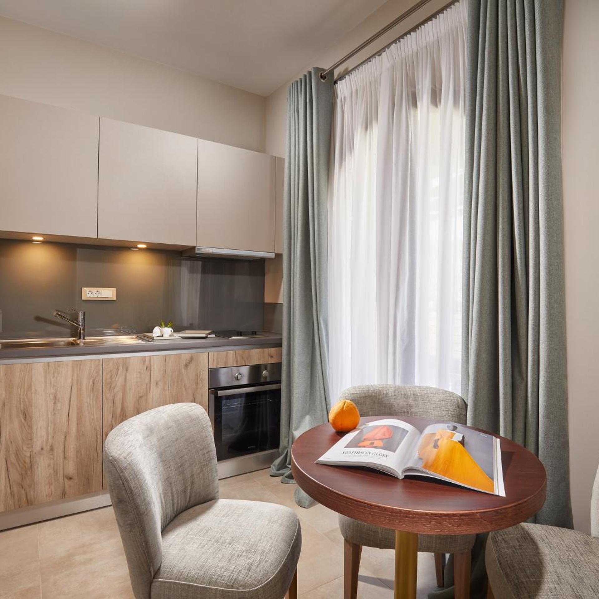 Sempre Viva Suites 29/45
