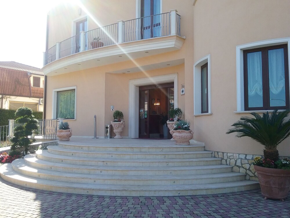 Hotel Gullo 6/62