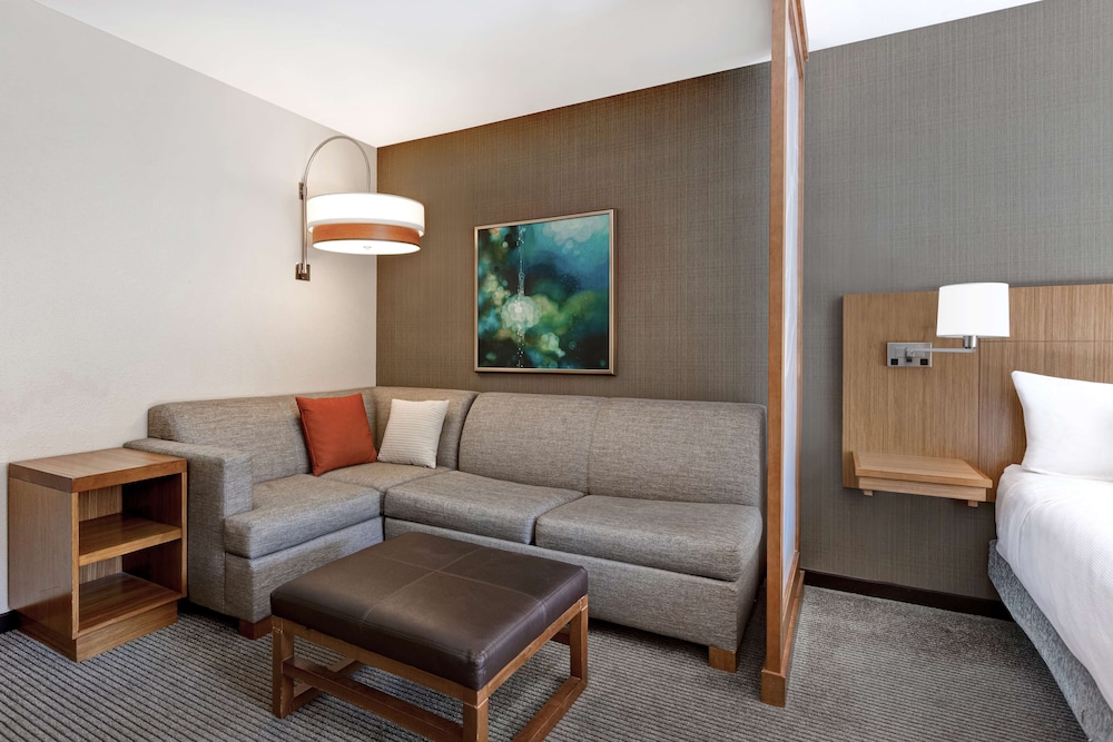 Hyatt Place Bloomington/Normal 36/56