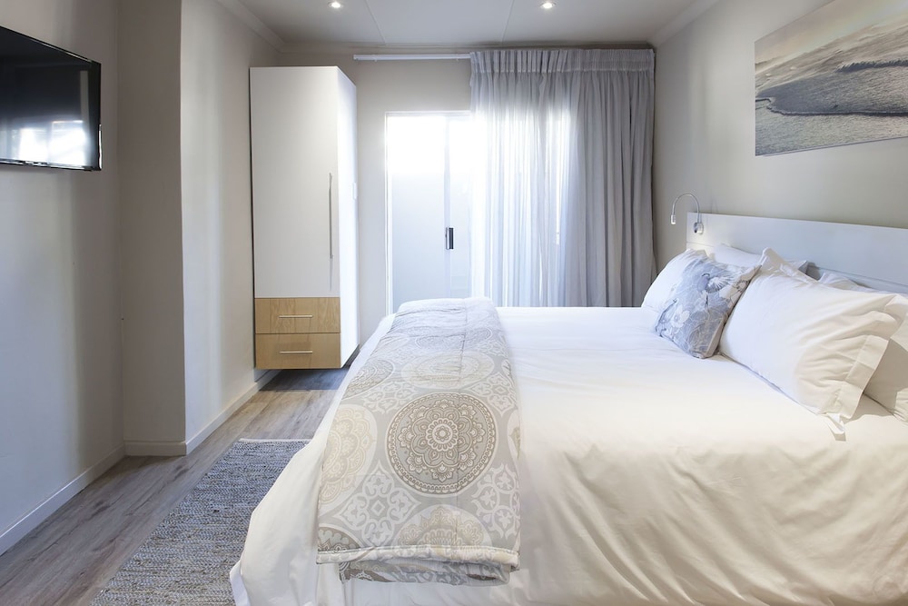 The Hill Boutique Bed & Breakfast 11/30