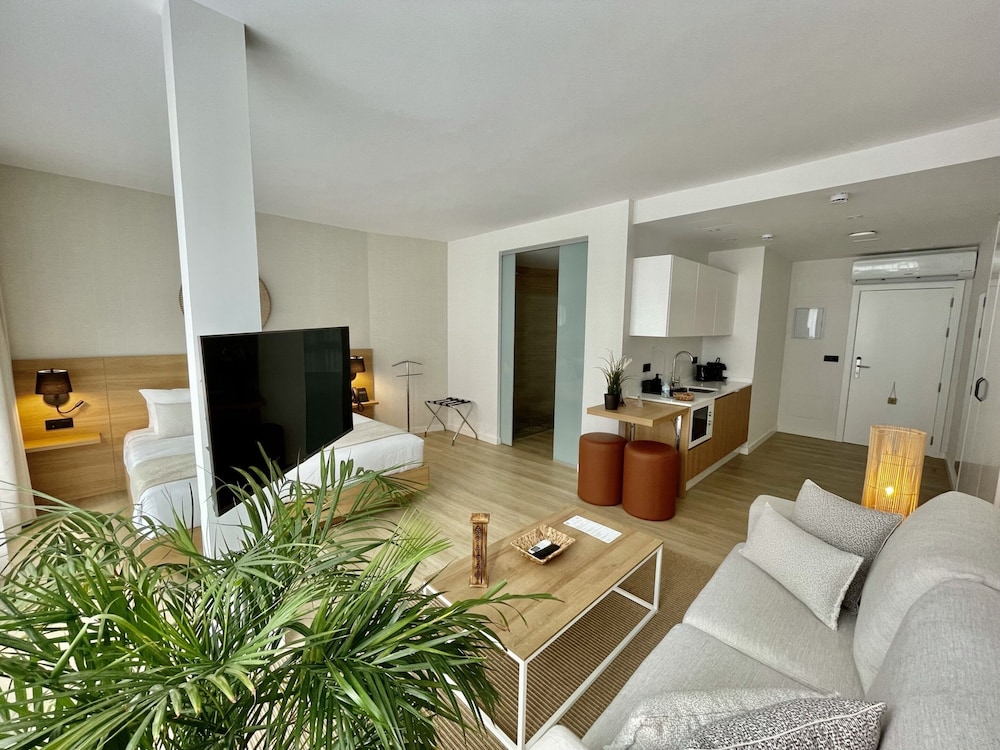 Hi Suites Hotel Emblematico 44/66
