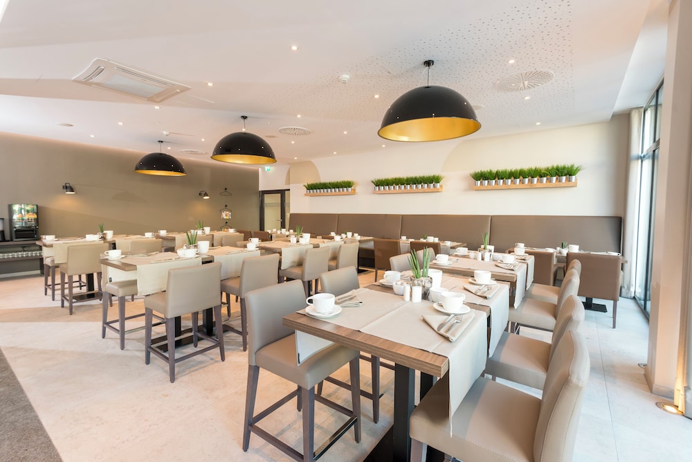LOOKEN INN Lingen by Hackmann 35/50
