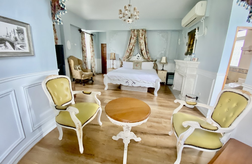 Chateau De France 30/50
