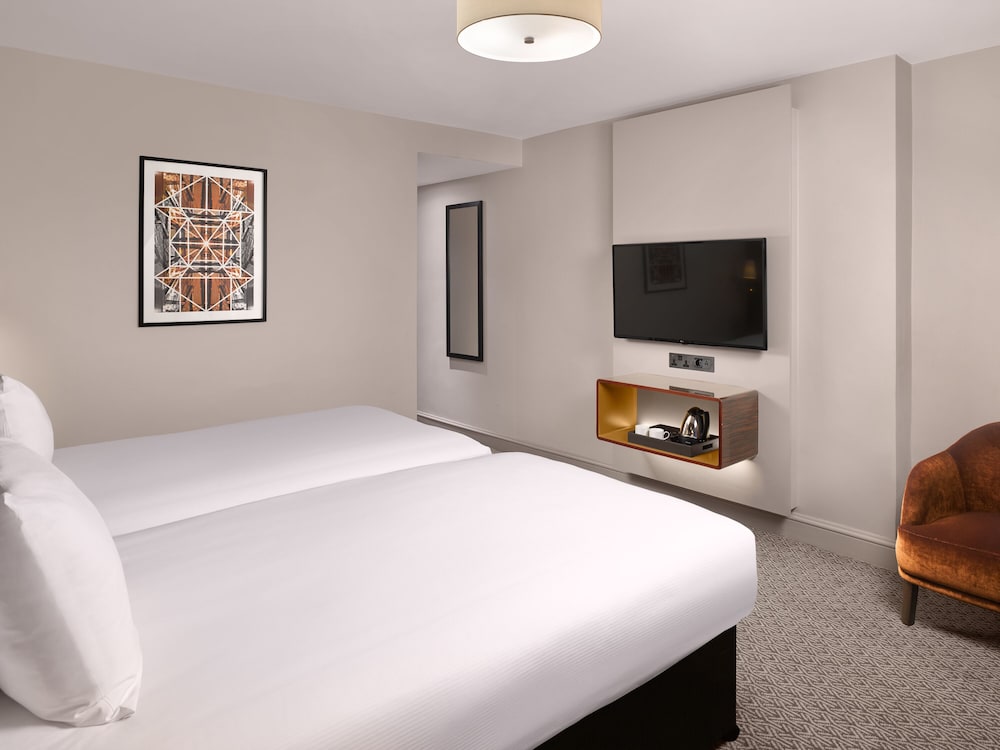 SUPERIOR, TWIN BEDS