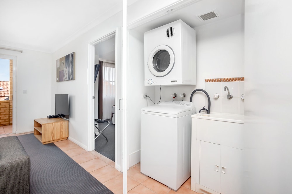 Nautica Residences Hillarys 50/50