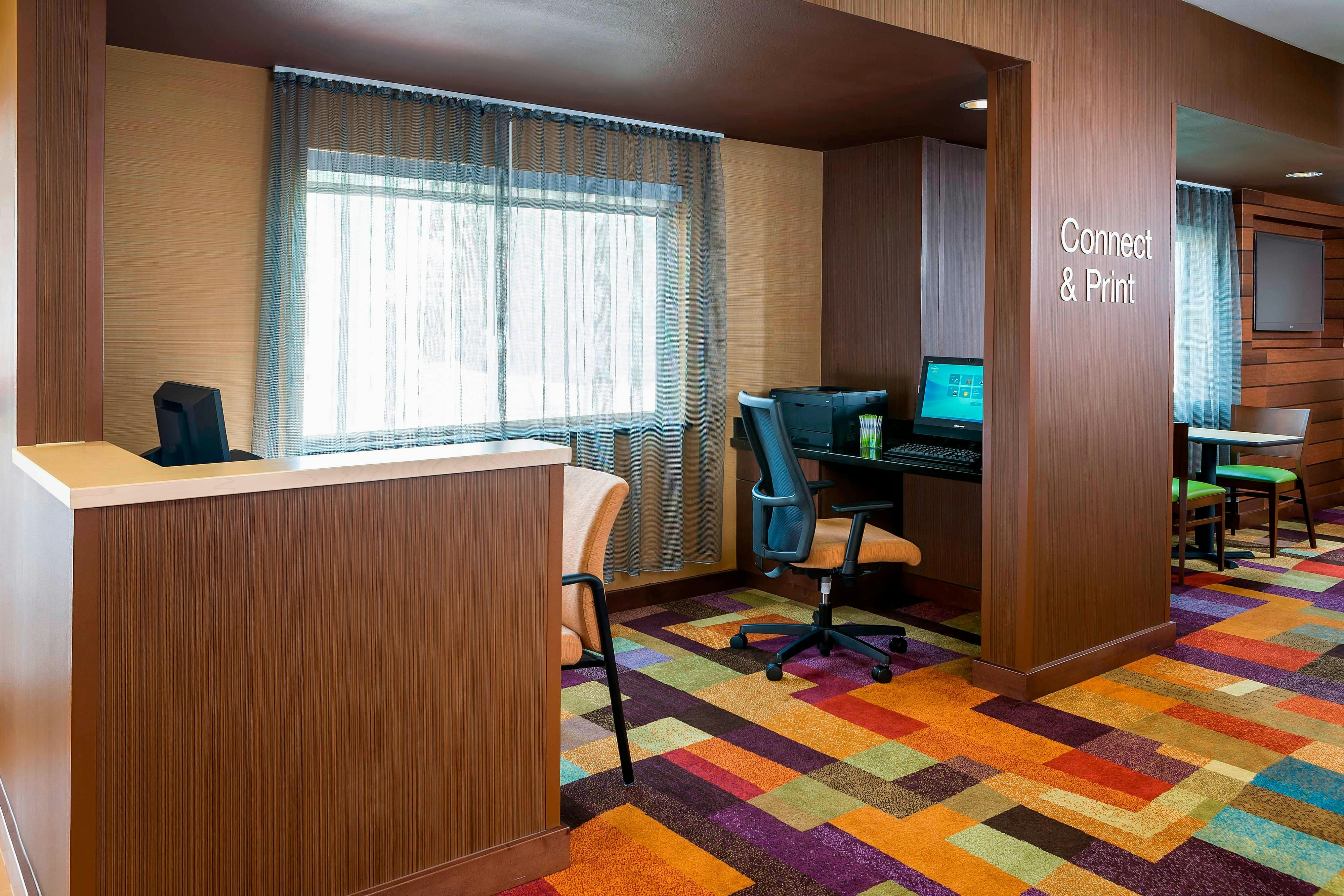 Fairfield Inn And Suites Dallas Park Central 8/8