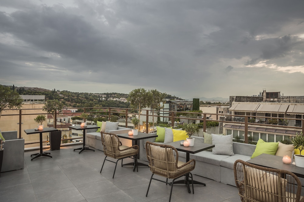 Royalty Hotel Athens 24/37