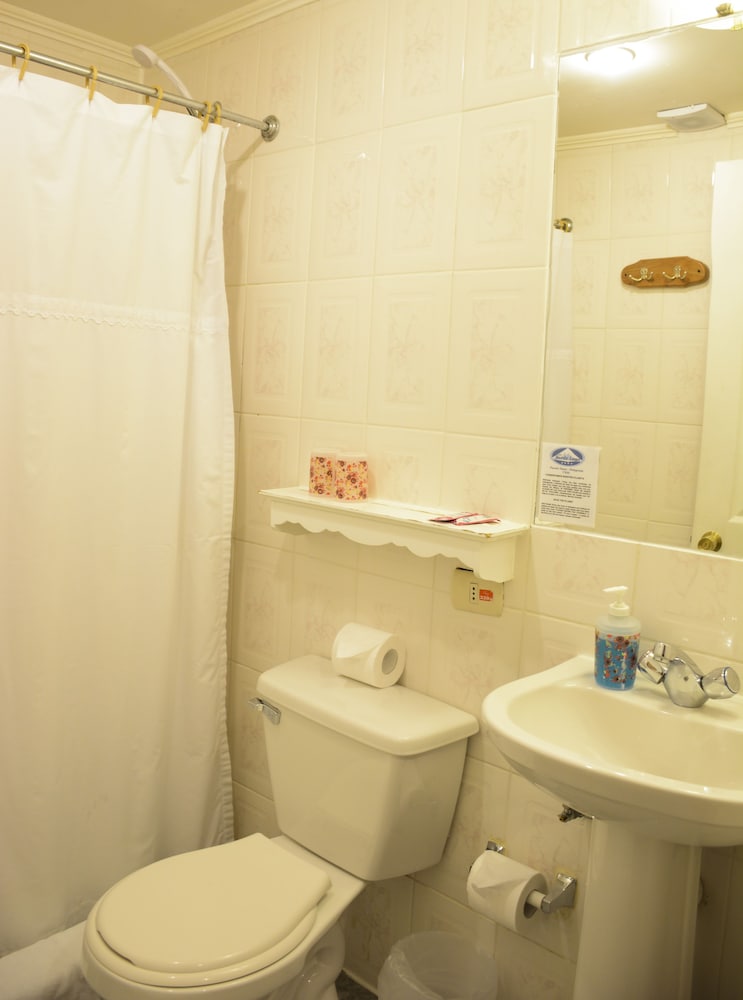 Borde Lago Hotel 50/50