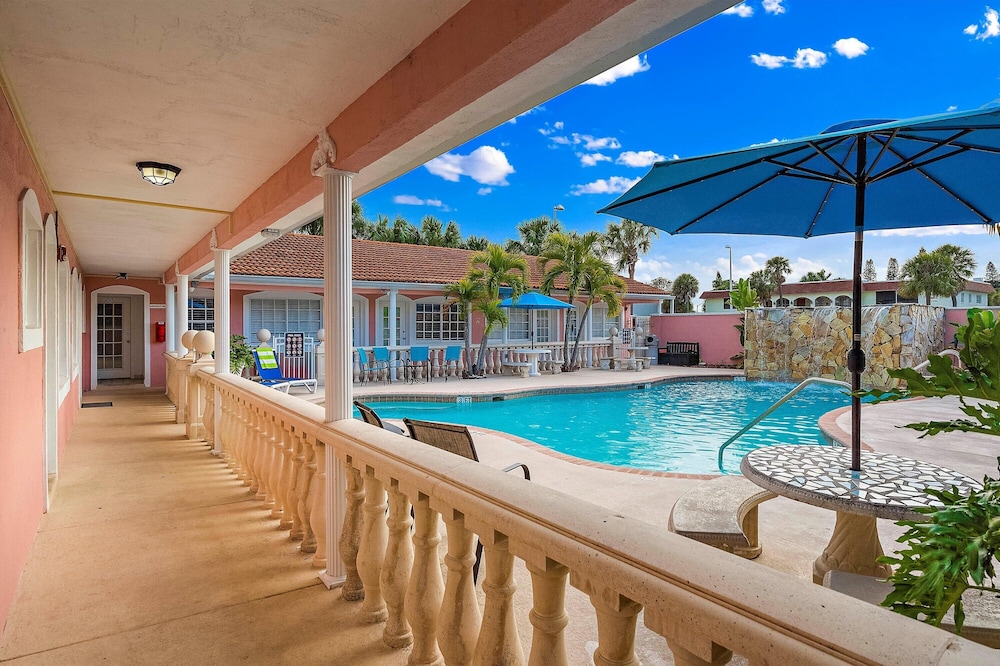 Blind Pass Resort 42/72