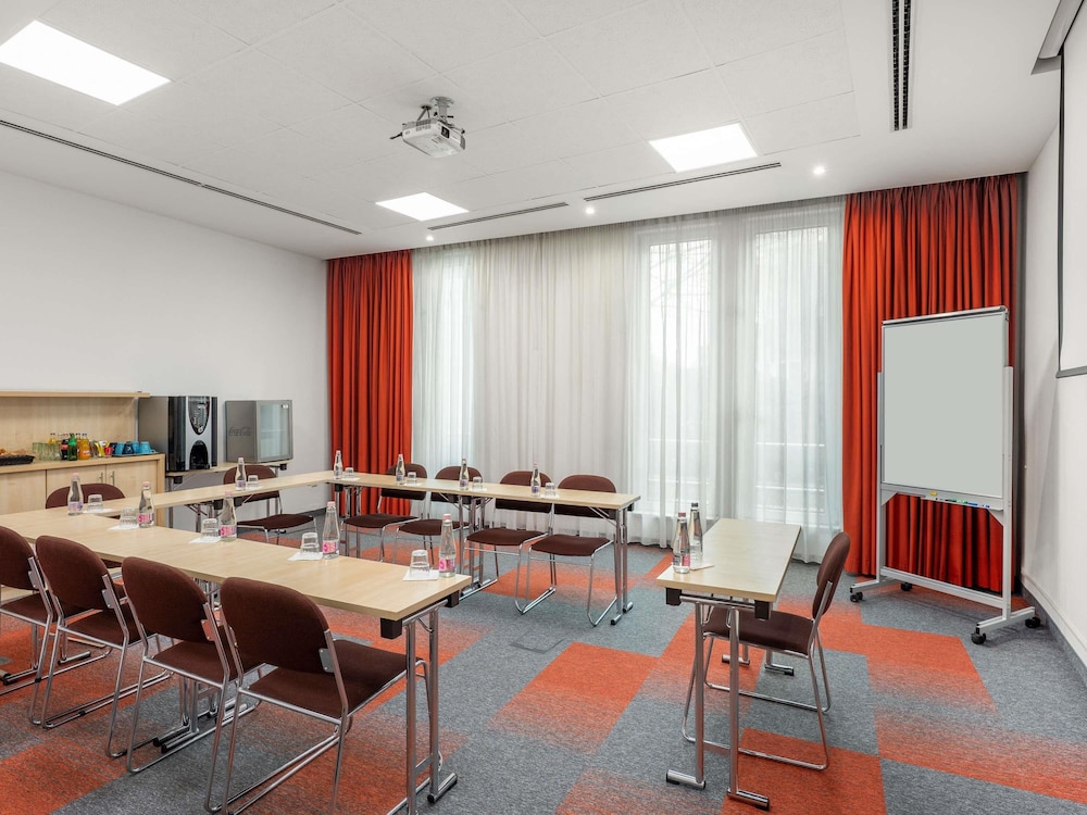 IBIS GYOR 36/48