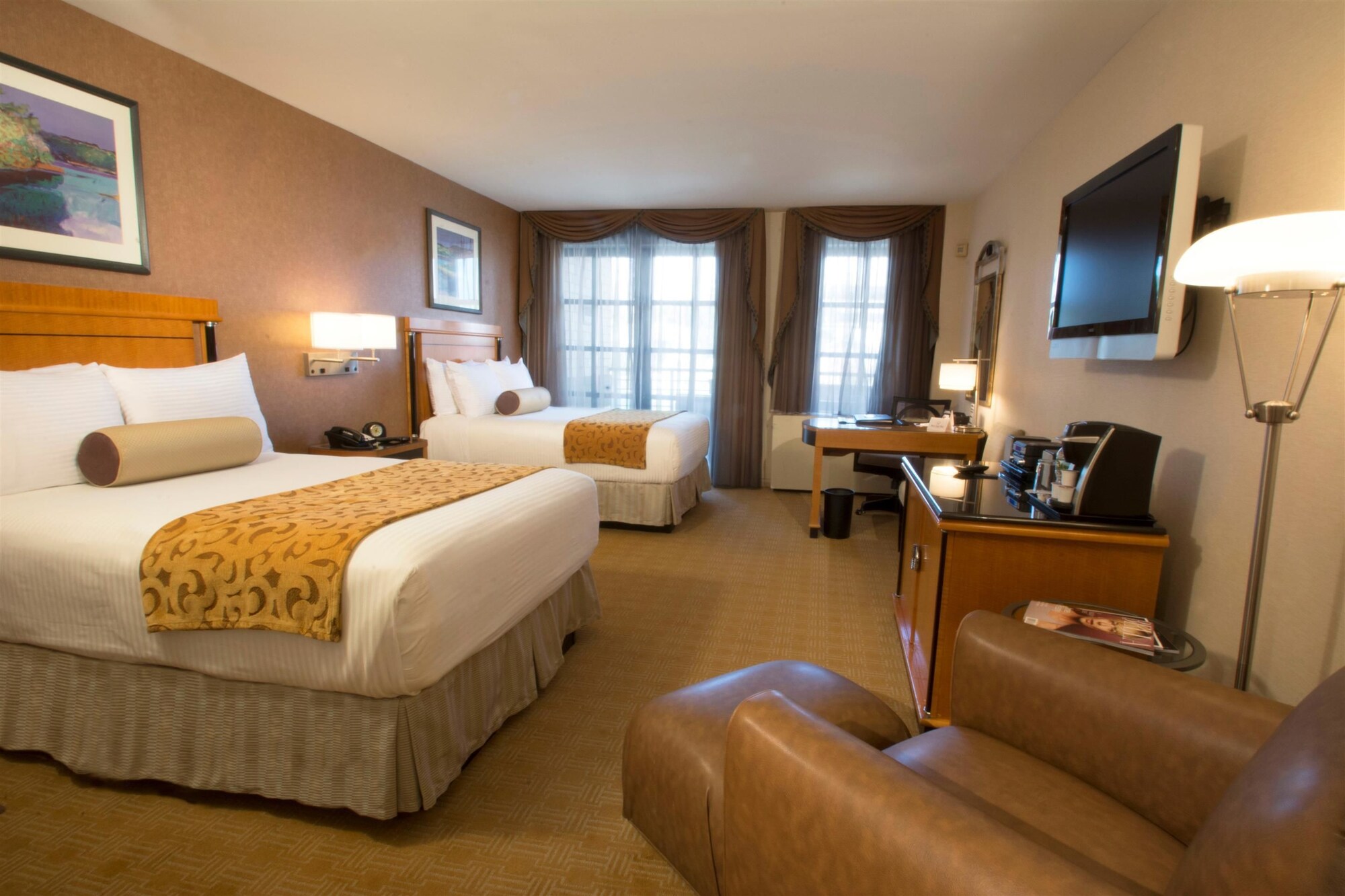 غرفة قياسية بسريرين مزدوجين، Inn At Great Neck 4/6