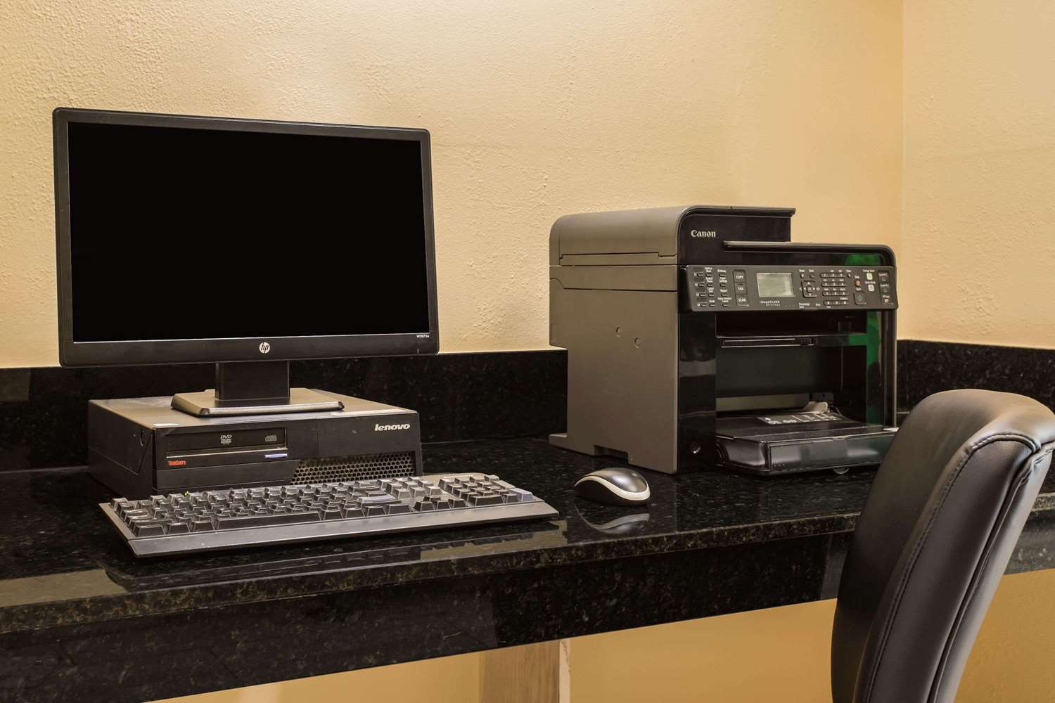 Days Inn & Suites By Wyndham Augusta Near Fort Gordon 7/12