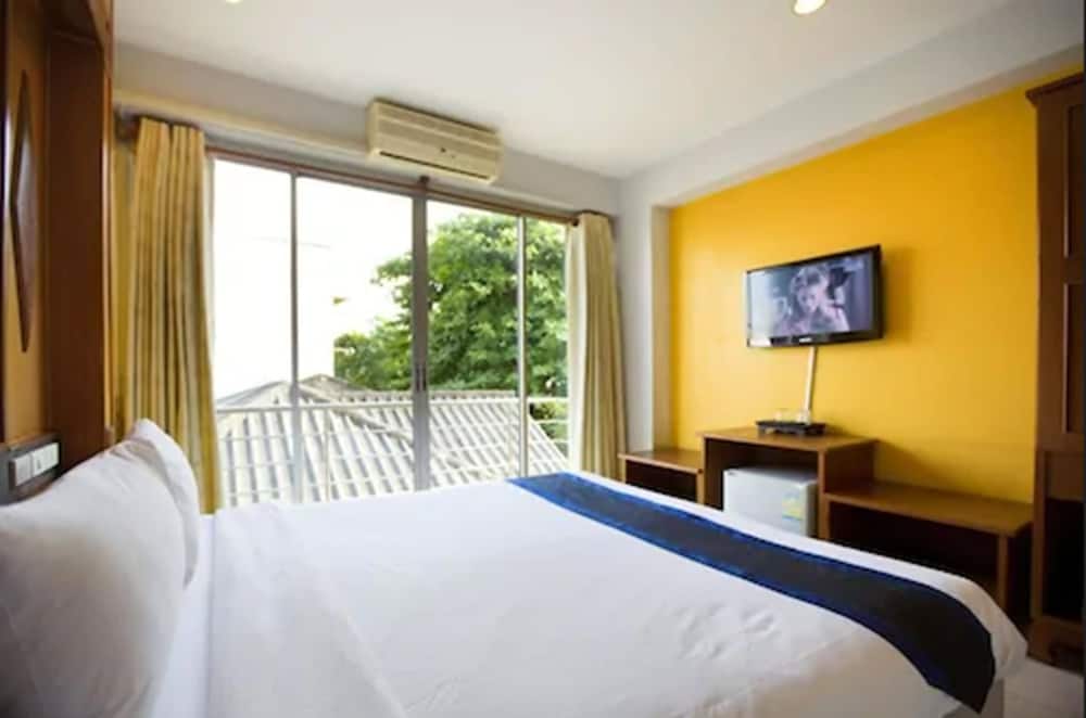 Lamphu Tree House Boutique Hotel 14/70