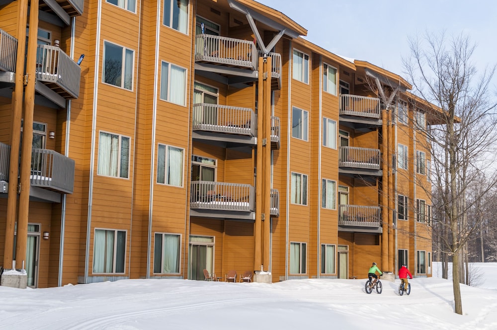 The Lodge at Cedar River Shanty Creek Resort 1/23