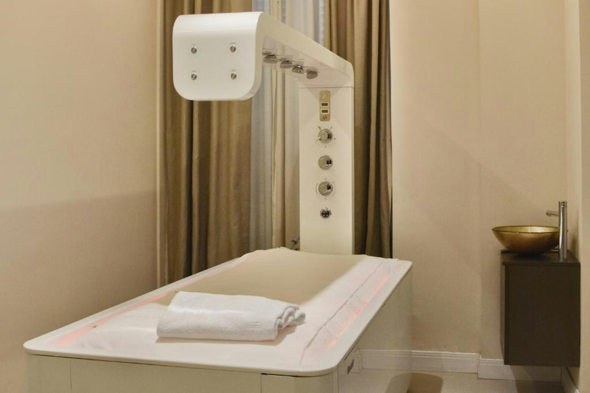 Hotel Touring Wellness Beauty 50/73