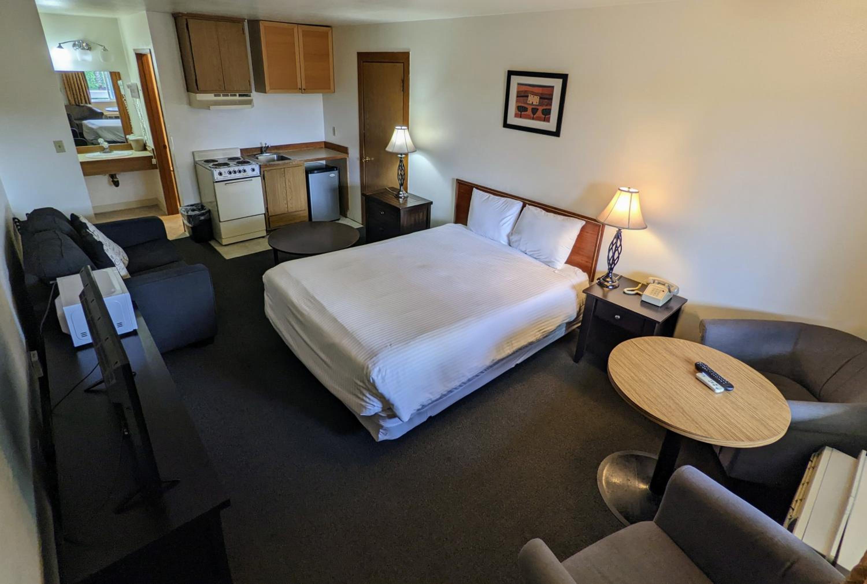 غرفة بسرير كوين، Fairground Inn Monroe WA 3/10