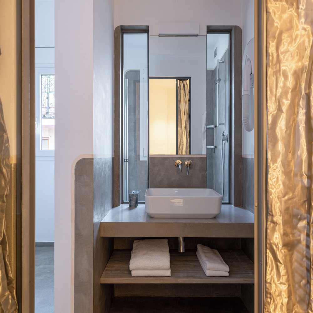 غرفة قياسية، Hotel Minerva 4/7