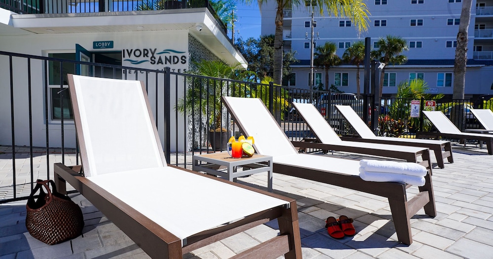 Ivory Sands Beach Suites 37/50