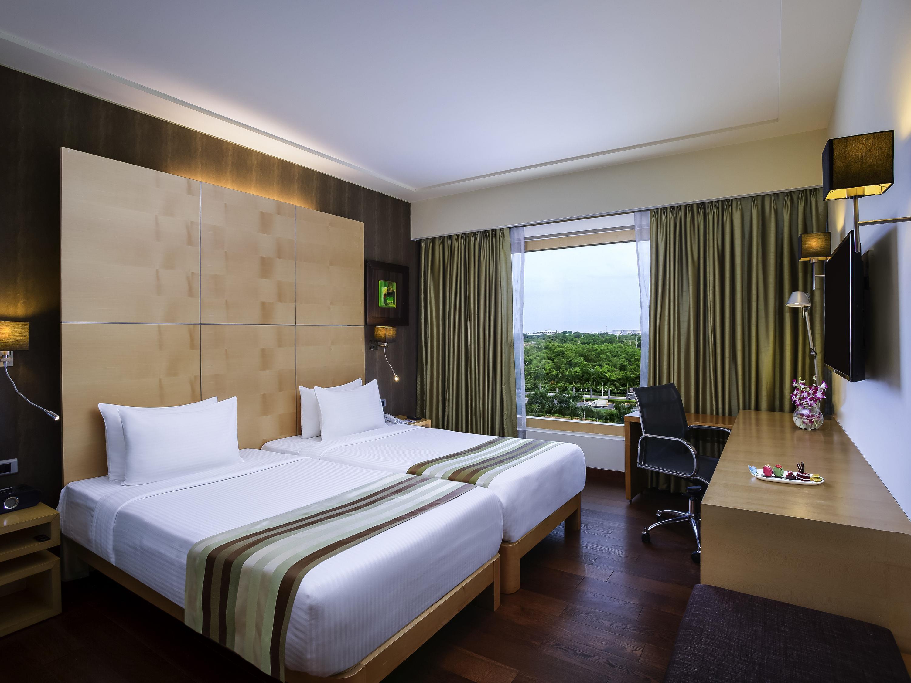 Premier, Twin Beds, Executive Level