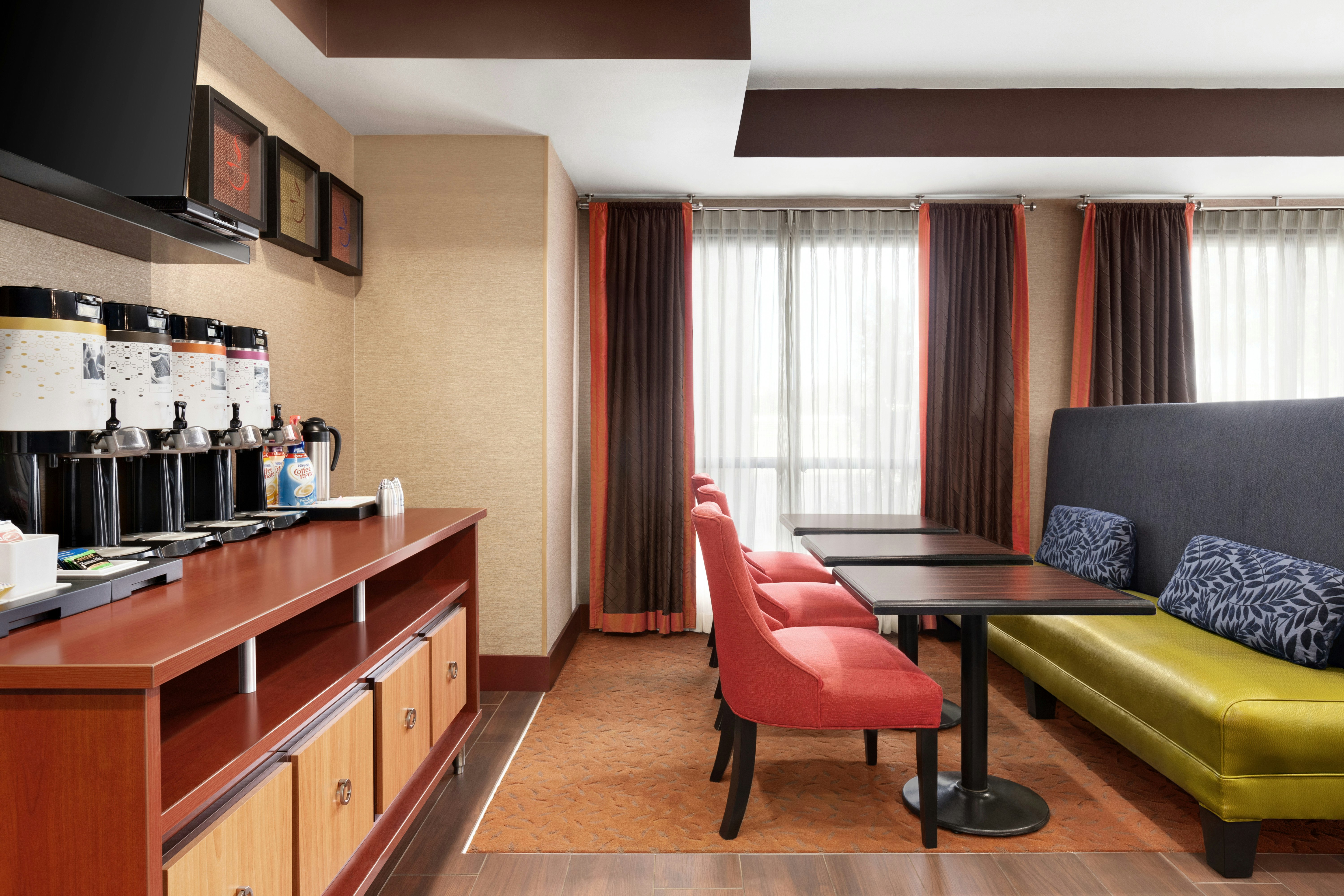 Hampton Inn Stafford 23/34