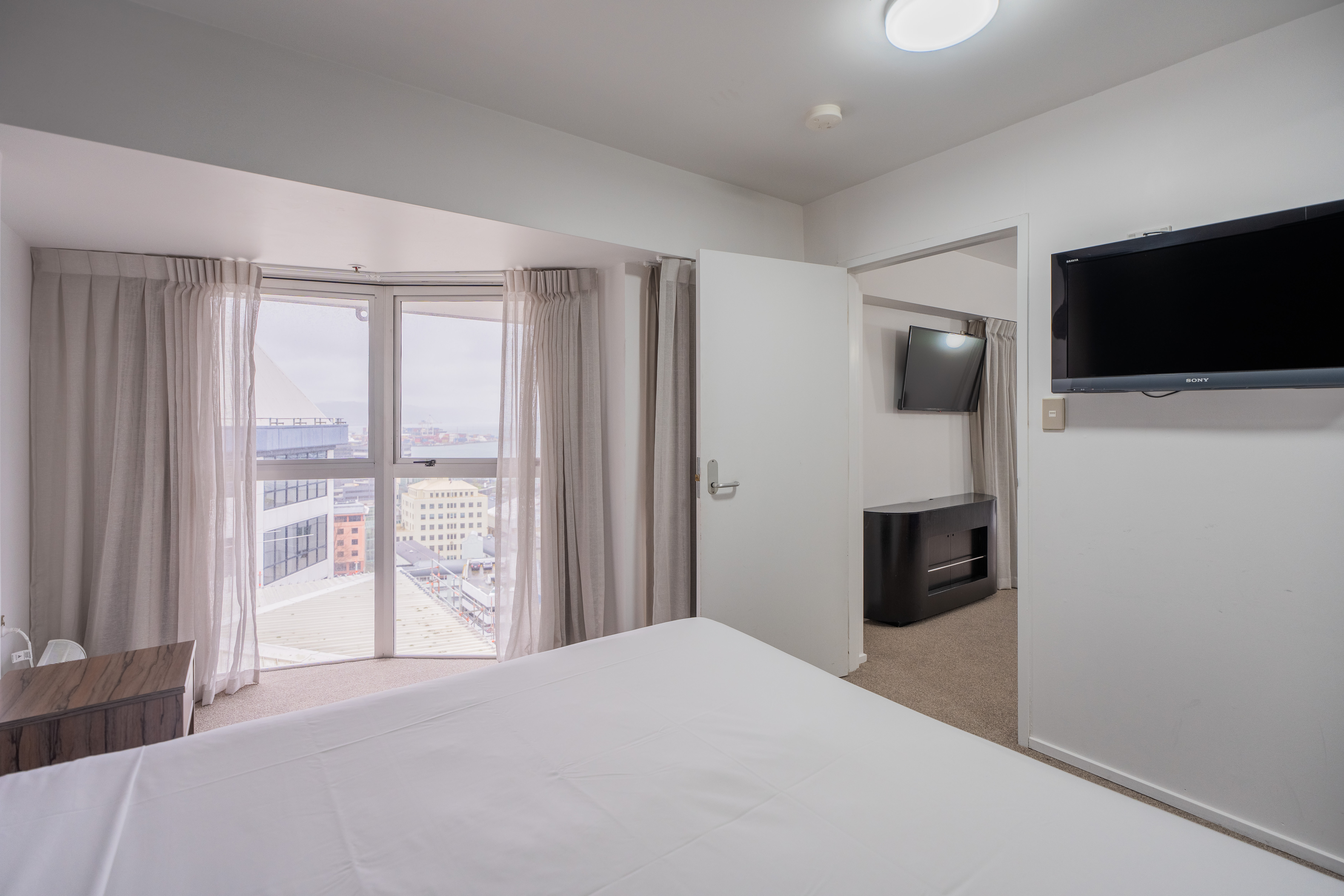 APARTMENT, HARBOUR VIEW