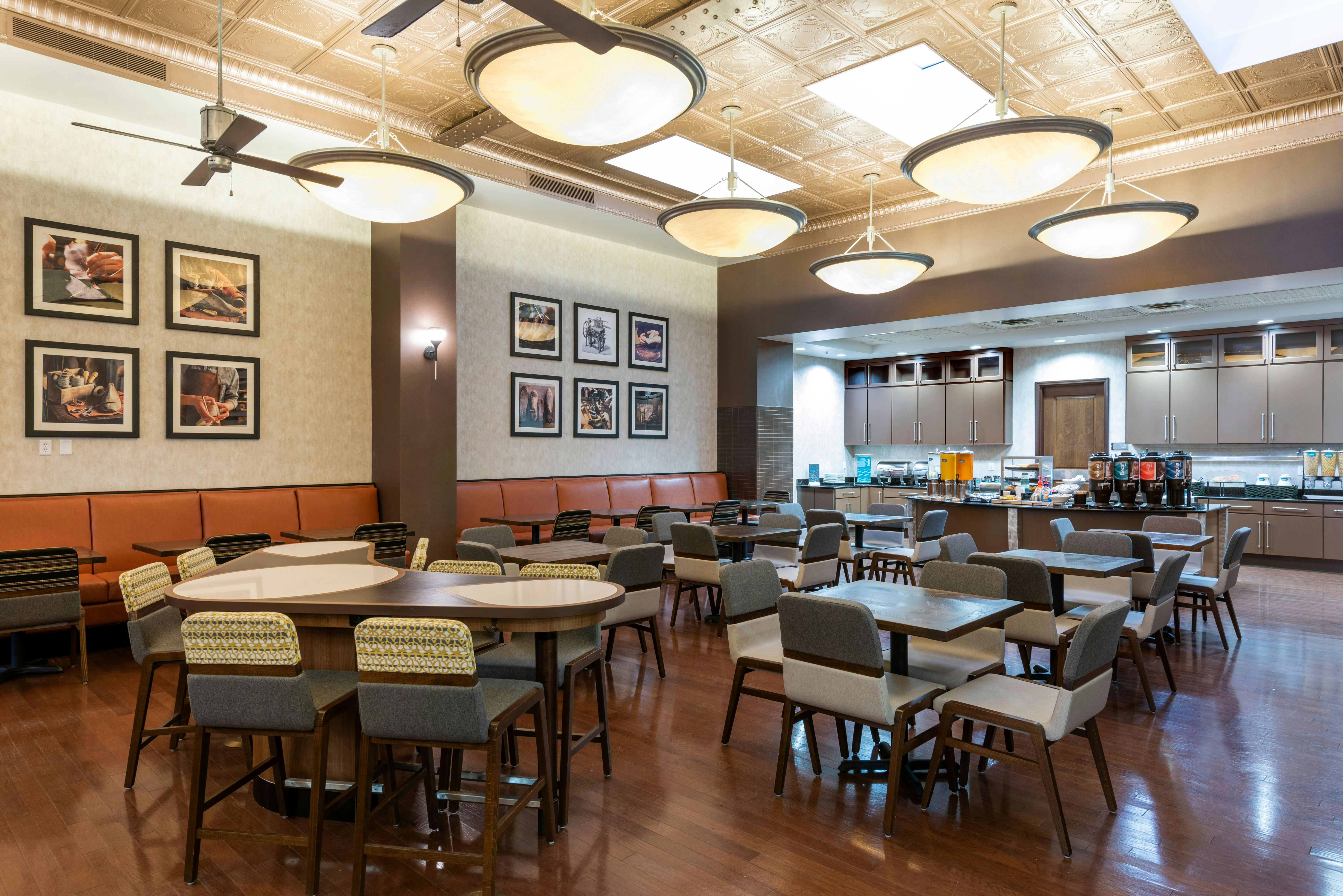 Homewood Suites by Hilton Indianapolis-Downtown 12/19