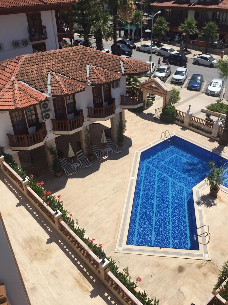 Ates Otel Akyaka 42/46