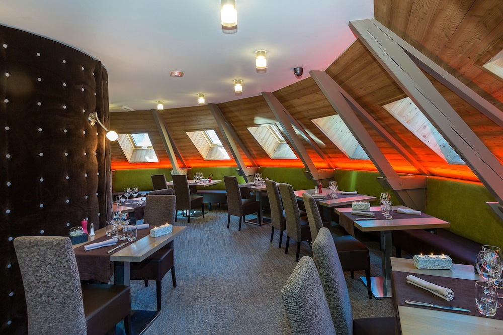 Les Bartavelles Hotel Restaurant 37/50