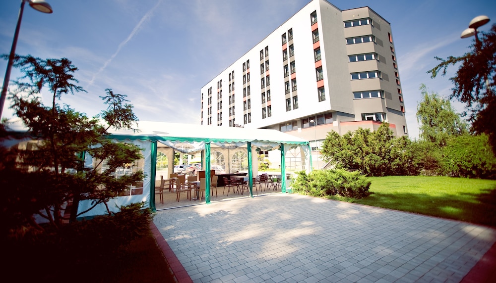 Hotel Slask 2/39