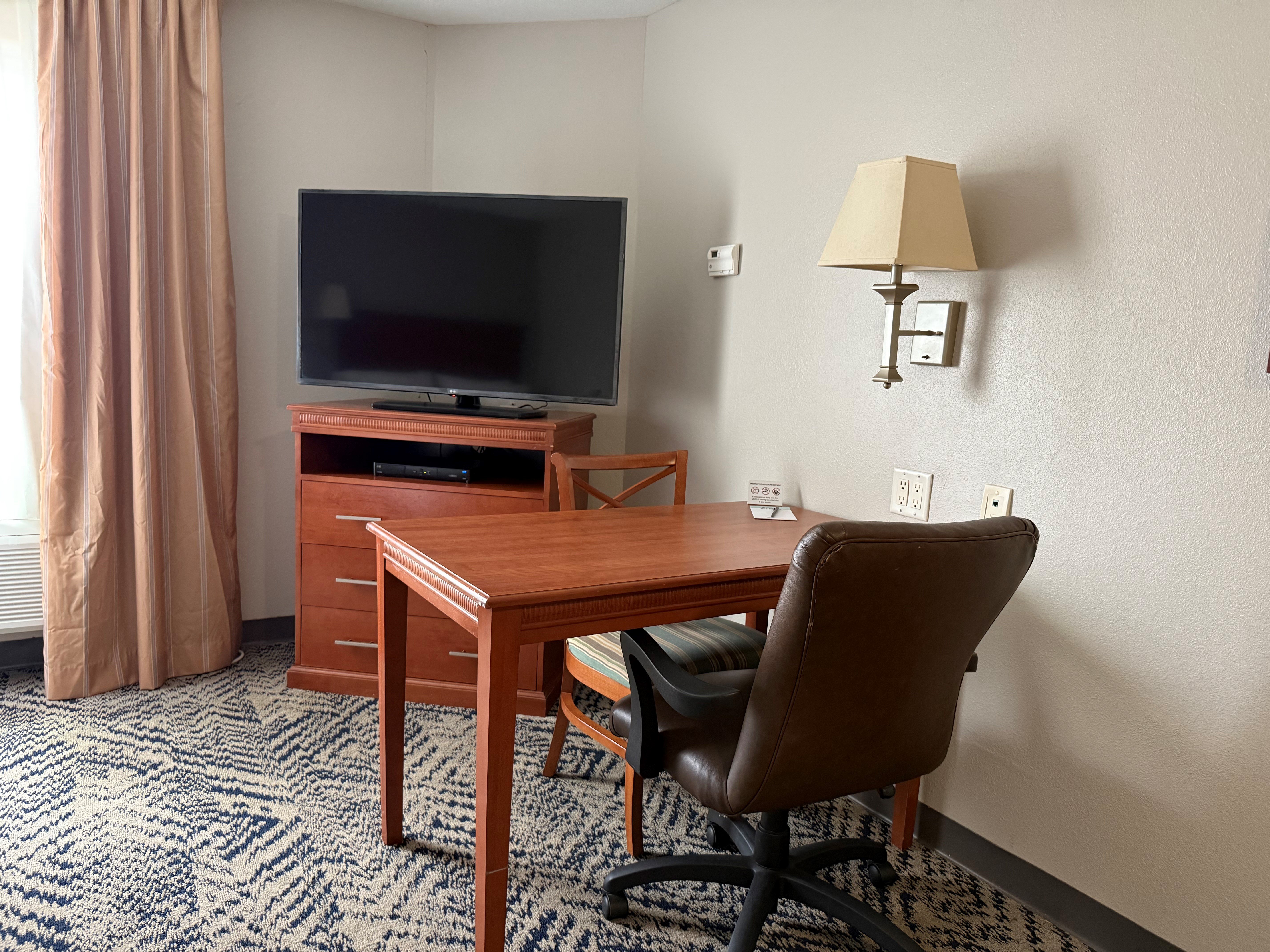 Candlewood Suites La Porte 33/40