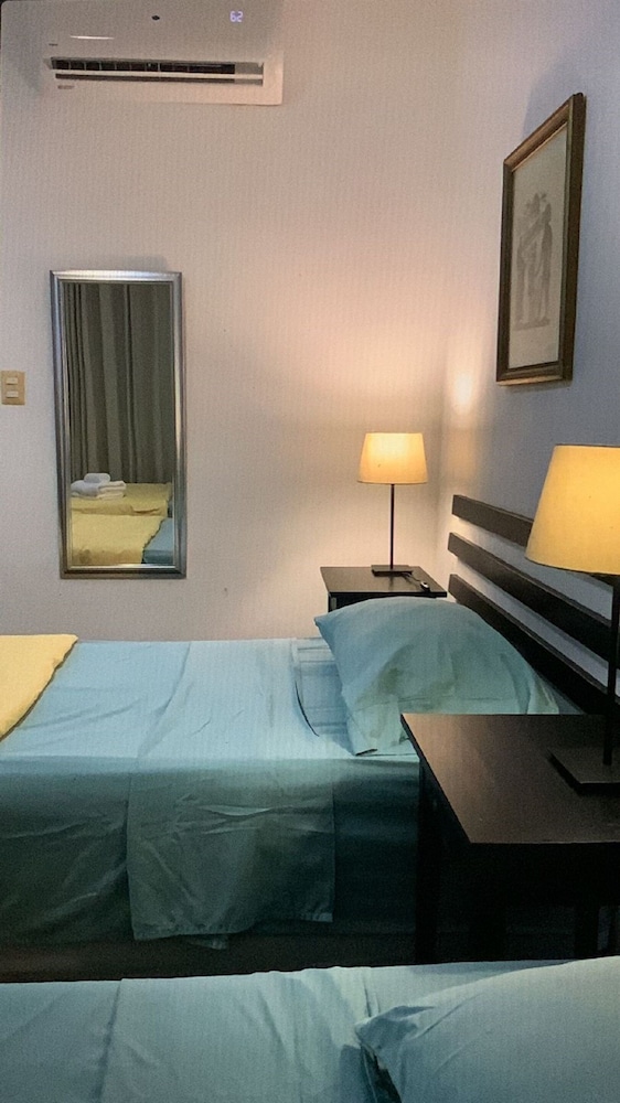 MANAYA BED & BREAKFAST 53/74
