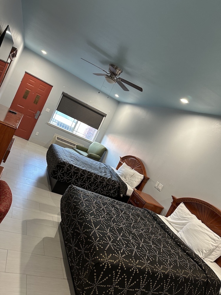La Posada Inn 50/51