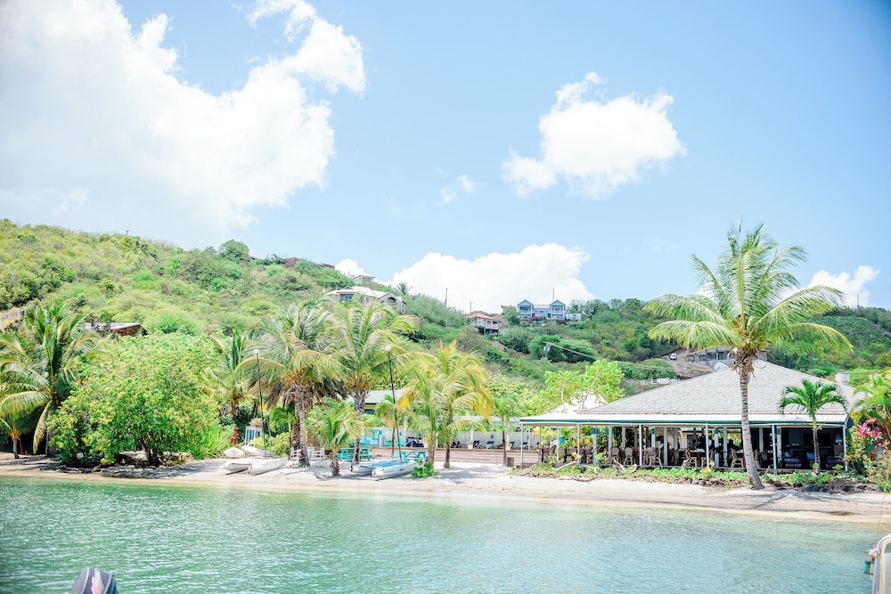 Le Phare Bleu Boutique Hotel And Marina 61/64