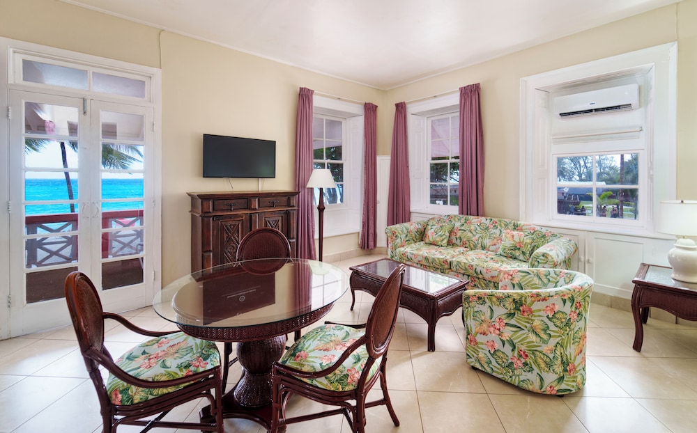 Southern Palms Beach Club 13/50