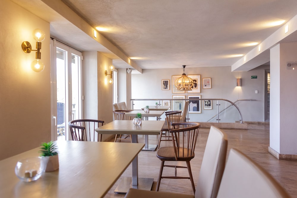 Hotel Santa Cecilia B&B 37/50