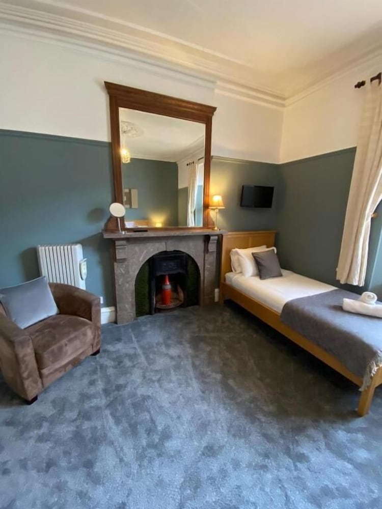 Ambleside Central - Guest House 14/45