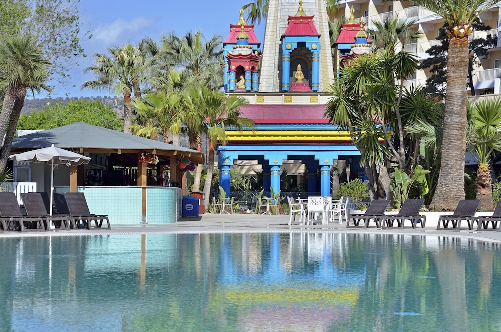 Sol Katmandu Park and Resort 47/50