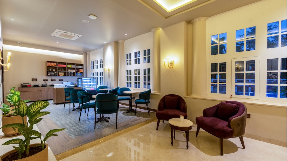 Saltstayz Autograph Connaught Place 35/58