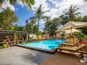 Bintang Bungalow 7/61